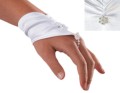 Białe rękawiczki komunijne z kwiatkiem z dżetów - model na 1 palec