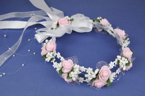 Biało-różowy wianek do komunii