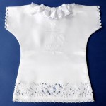 KOSZULKA CHRZCIELNA Z HAFTEM